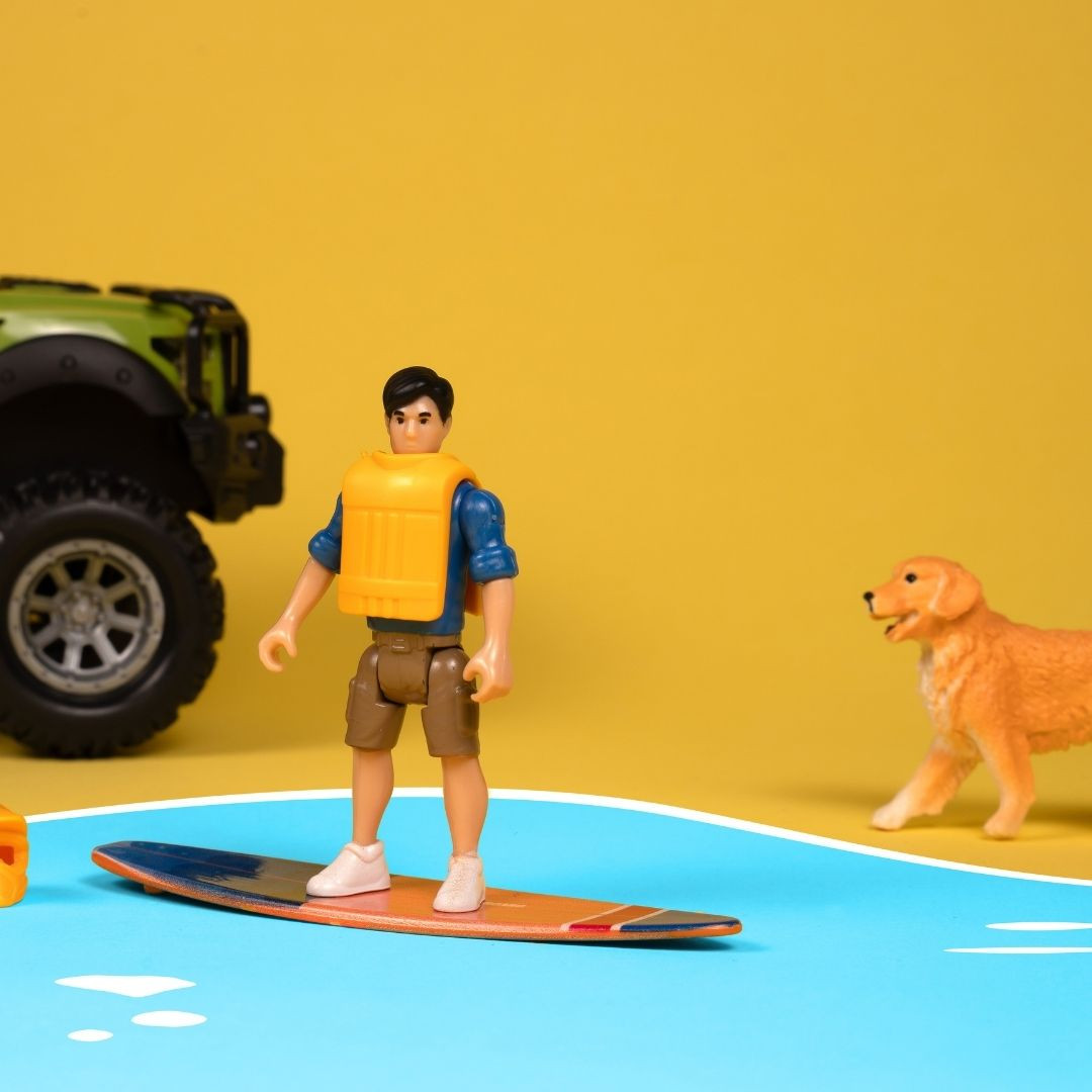 Ігровий набір OTAMANKO Автотуризм Позашляховик з дошкою для серфінгу та собакою