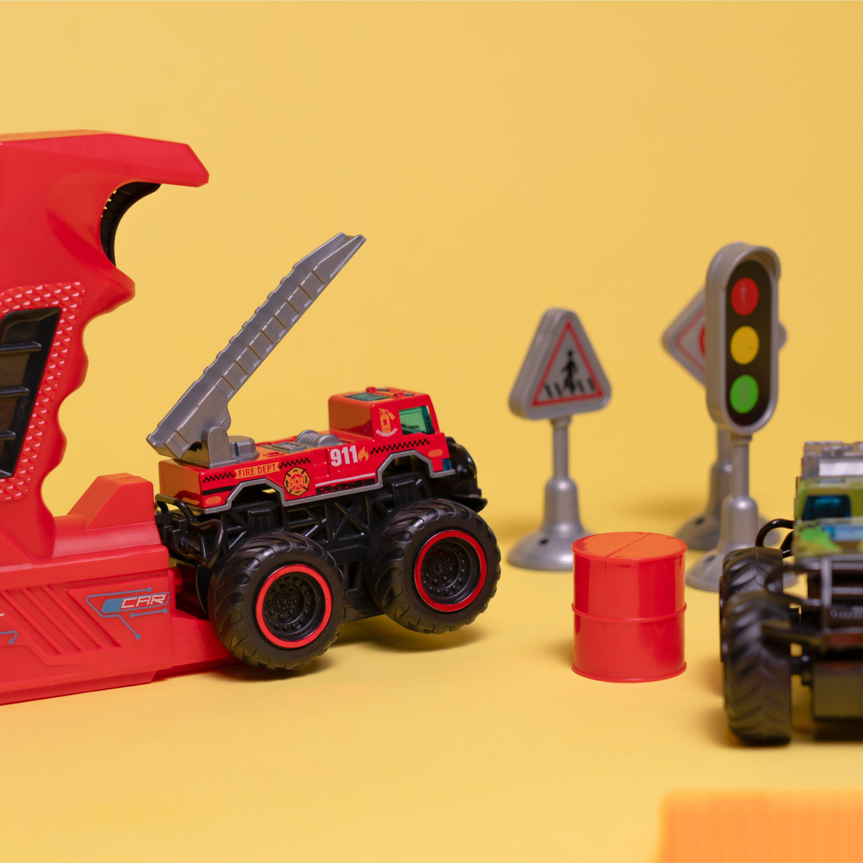 Ігровий набір OTAMANKO Злітачки (4 машинки і 2 катапульти)