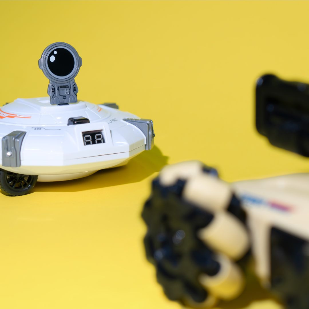 Танк OTAMANKO з рухомою мішенню SPACE BATTLE Бежевий