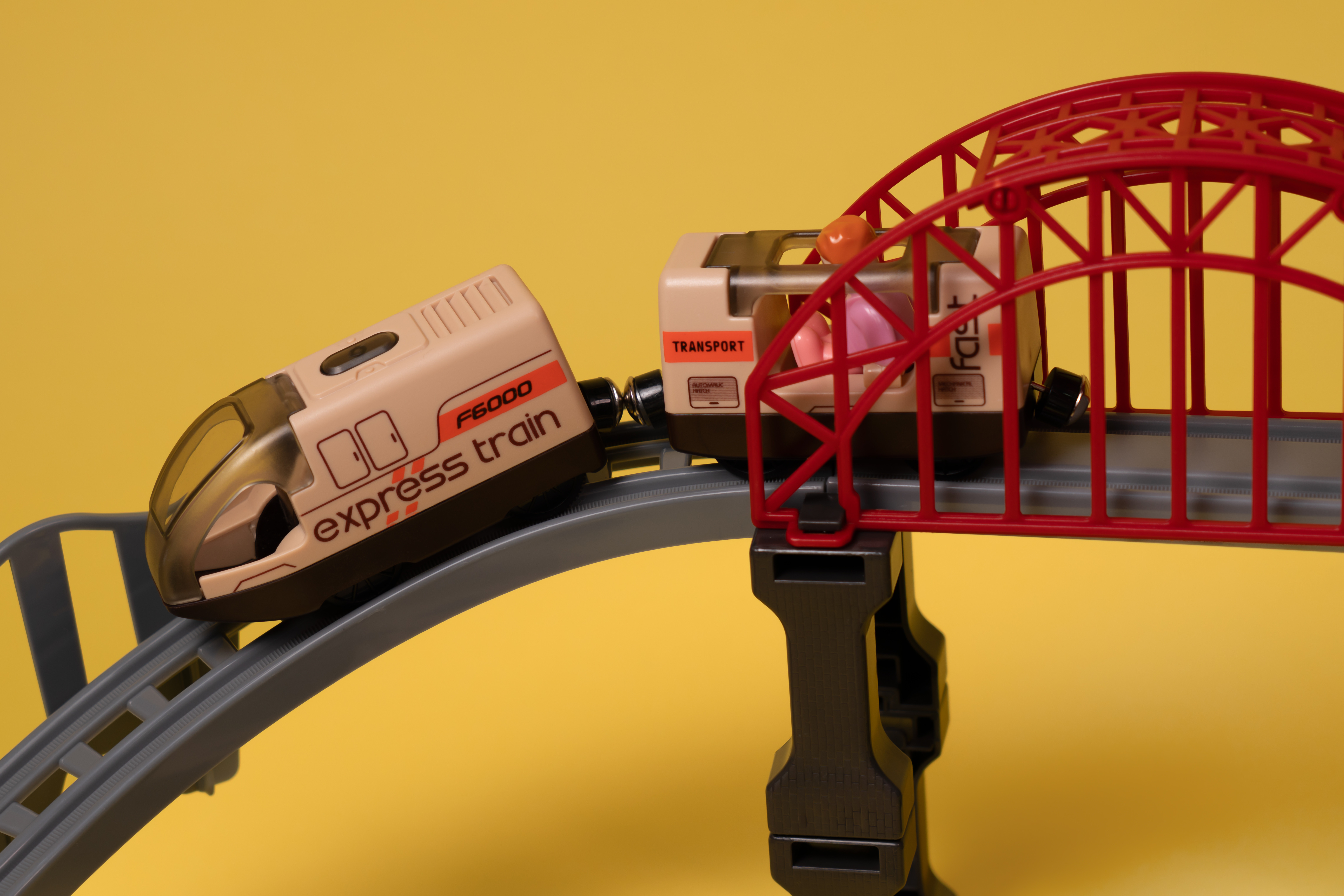 Ігровий набір OTAMANKO Мандрівний Експрес 129 деталей Бежевий