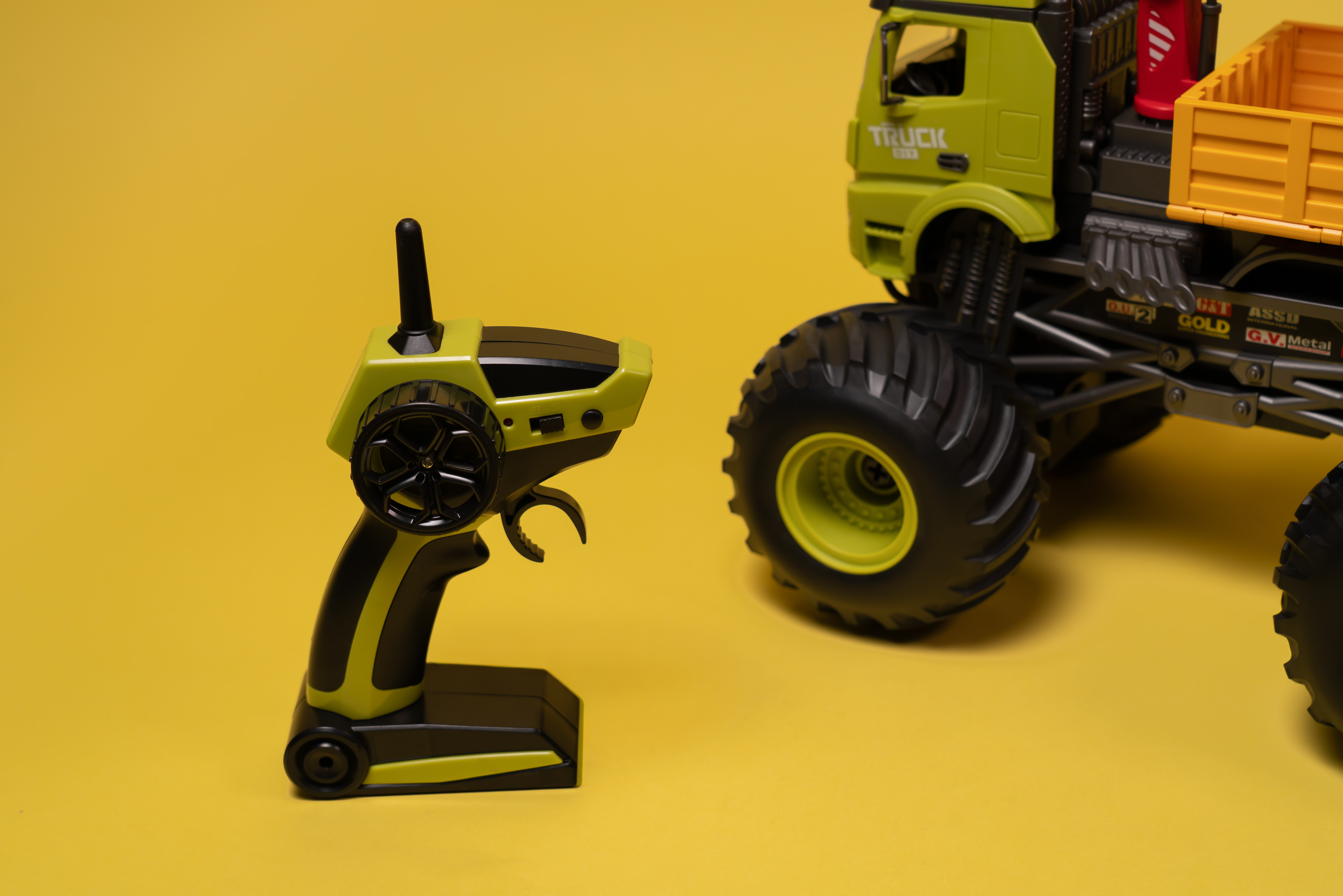 Автоконструктор OTAMANKO BIGFOOT Всюдихід Навантажувач